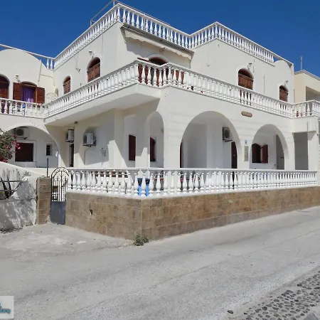 Evelina A Breath Away From The Black Offer Plenty Of Type To Every Traveler's Needs-economic Rooms-thematic Rooms-design Rooms-kitchenette Rooms-studios-small * Perissa (Santorini)